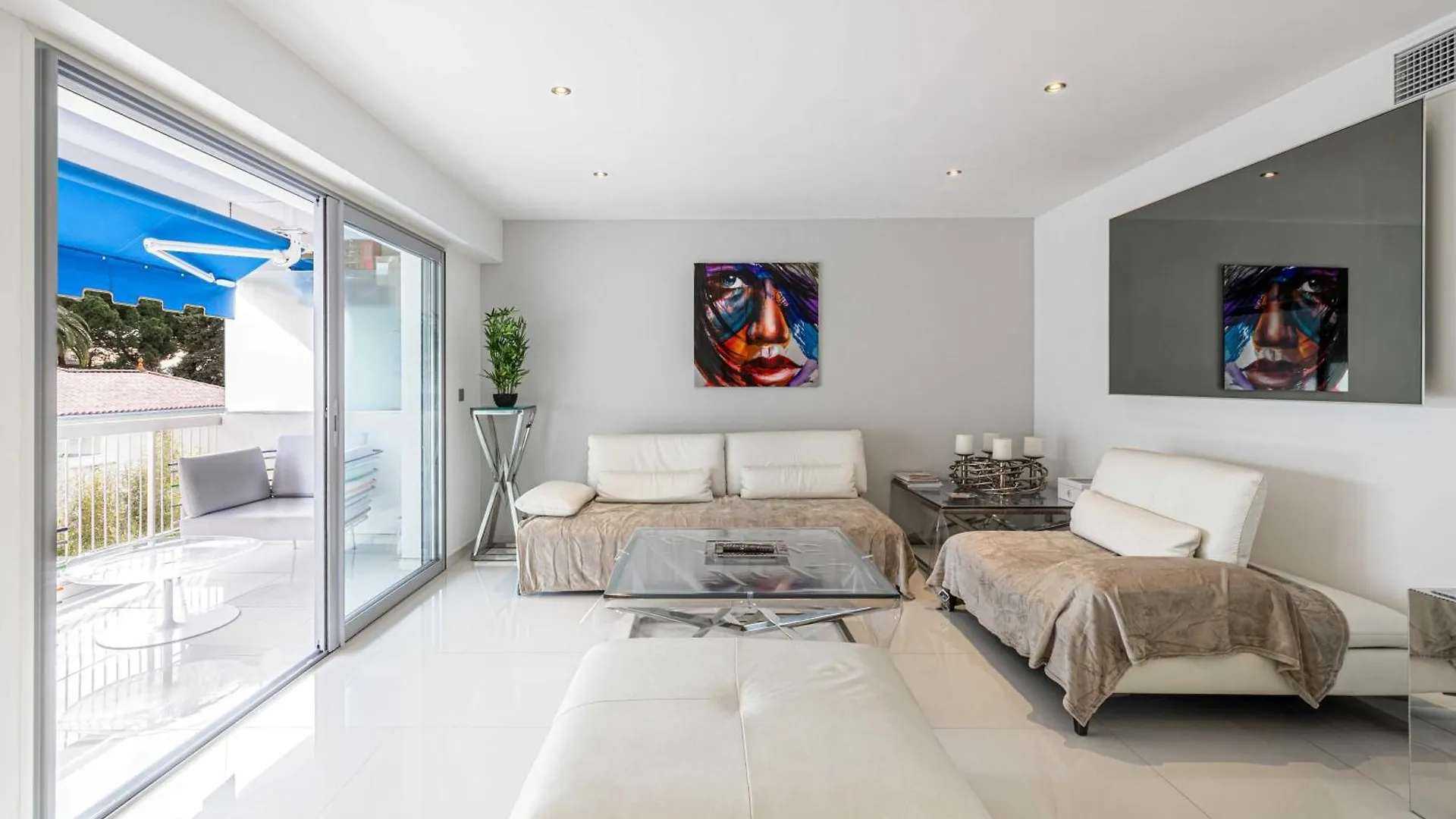 Beautiful Apartment With Sunny Terrace Cannes